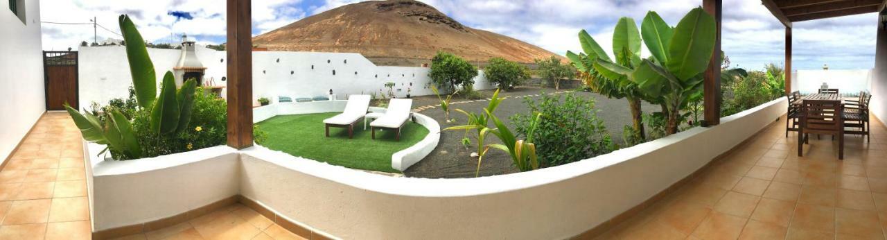 Finca La Costa Tinajo Exteriör bild